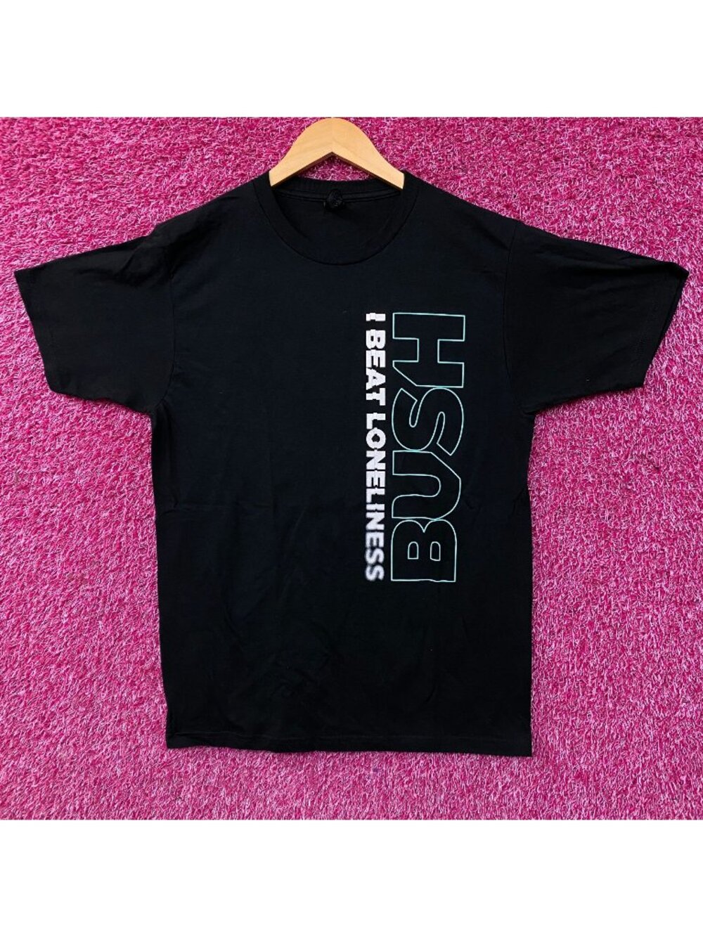 Bush "I Beat Loneliness" Graphic T-Shirt Medium